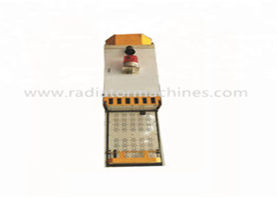 Buy Automatic Ladle Metal Melting Furnace Ladle 5-20kg Per Ladle Overhead Bridge online manufacture