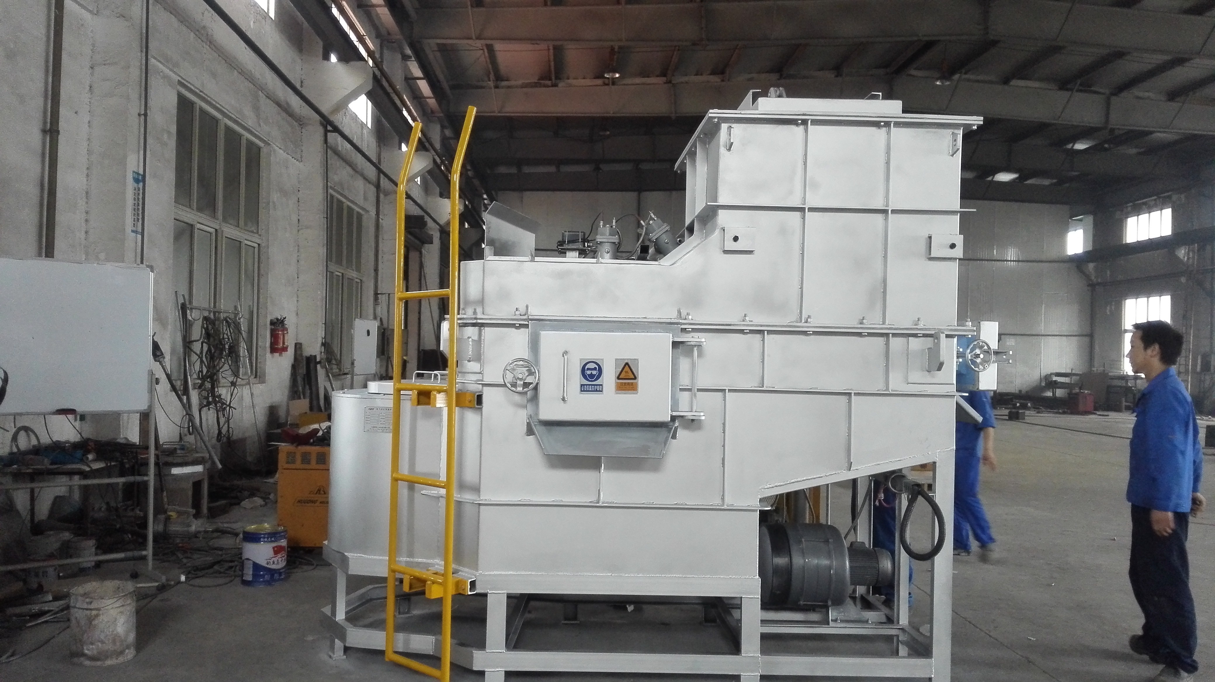 Natural Gas Fired Continuous Metal Melting And Holding Furnace For